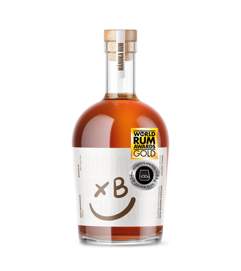 Mānuka Smoked Rum 700ml